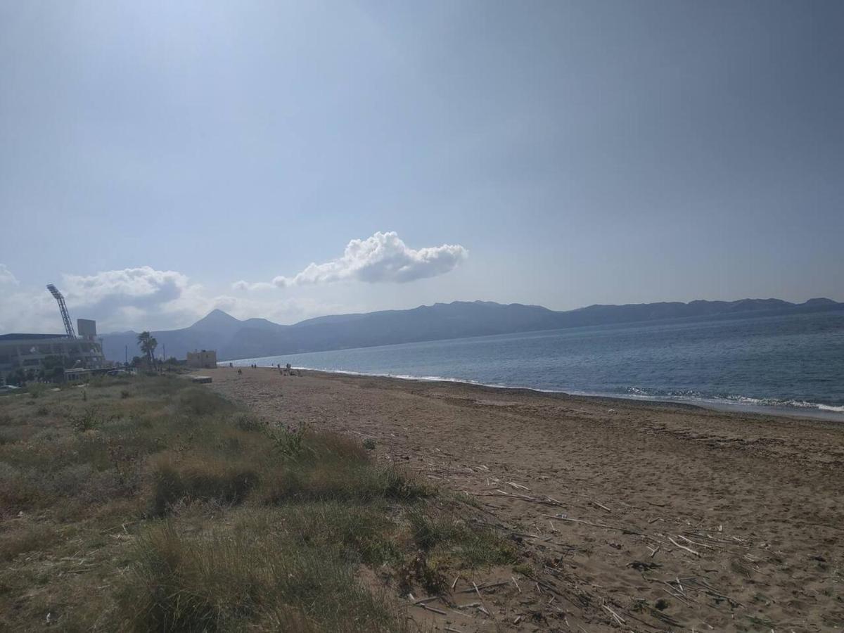 Studio On The Closest Beach To The City! Amoudara  ภายนอก รูปภาพ